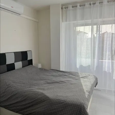 Apartament Eneas12 *